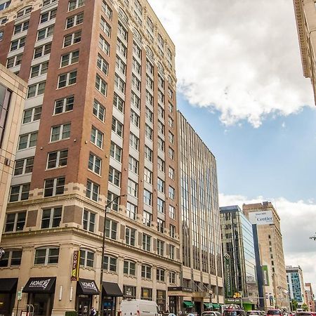 Frontdesk Penn Street Tower Apts Downtown Indy Apartment Indianapolis Exterior photo